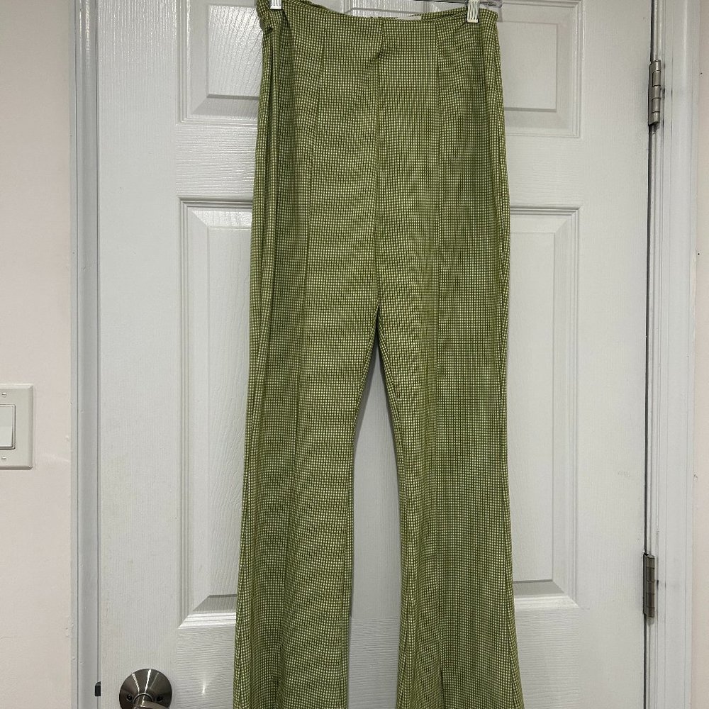 Le Lis Collection Green Gingham Pants